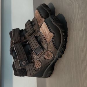 Stride Rite Rugged Ritchie Boots Size 7.5 Wide